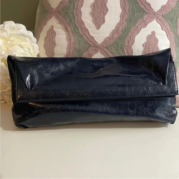 Shiraleah vegan leather clutch purse - Picture 1 of 7